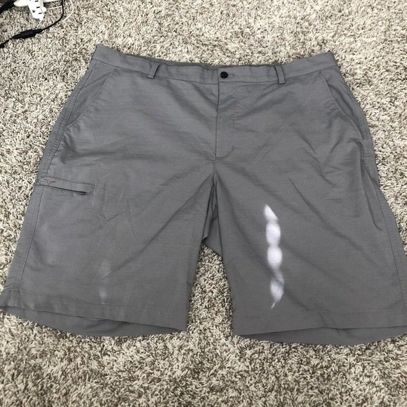 Greg Norman Other - Greg Norman Men's Shorts Grey Gray Size 40 Performance Stretch Chinos Golf